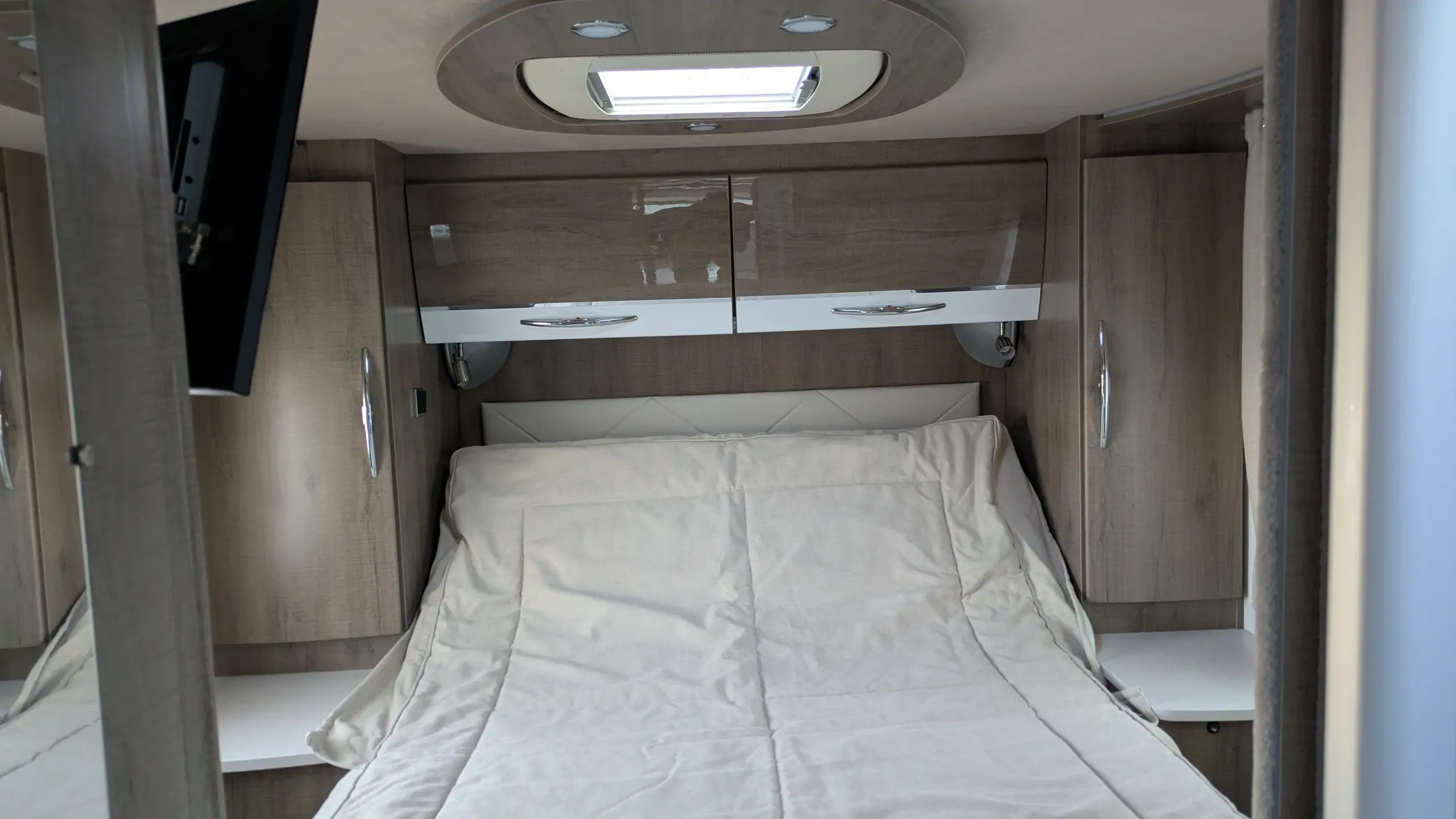 Image  BAVARIA INITIAL I741FC ALLURE integral