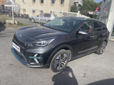 Voir le détail de l'offre de cette KIA e-Niro Premium 204ch de 2021 en vente à partir de 240.79 €  / mois