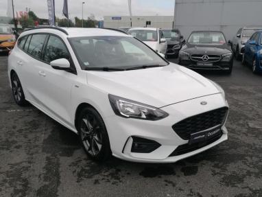 Voir le détail de l'offre de cette FORD Focus SW 1.5 EcoBlue 120ch ST-Line BVA de 2019 en vente à partir de 235.08 €  / mois