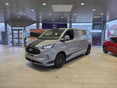 Voir le détail de l'offre de cette FORD Transit Custom Fg 300 L2H1 2.0 EcoBlue 150ch Sport de 2024 en vente à partir de 45 900 € 