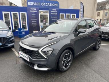 Voir le détail de l'offre de cette KIA Sportage 1.6 T-GDi 230ch HEV  Active Business BVA6 4x2 de 2022 en vente à partir de 263.12 €  / mois