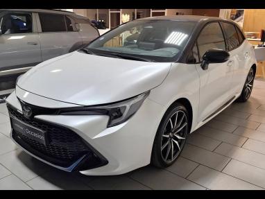 Voir le détail de l'offre de cette TOYOTA Corolla 1.8 140ch GR Sport MY23 de 2023 en vente à partir de 245.61 €  / mois