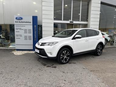 Voir le détail de l'offre de cette TOYOTA RAV4 124 D-4D Lounge 2WD de 2015 en vente à partir de 192.95 €  / mois
