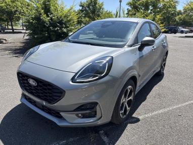 Voir le détail de l'offre de cette FORD Puma 1.0 EcoBoost Hybrid 125ch ST-Line S&S de 2025 en vente à partir de 23 499 €