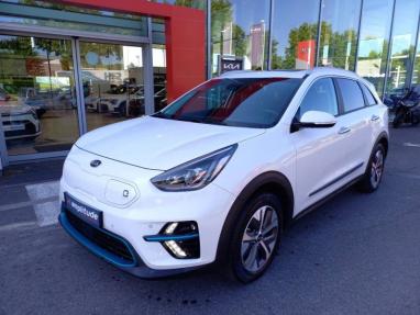 Voir le détail de l'offre de cette KIA e-Niro Premium 204ch de 2022 en vente à partir de 223.3 €  / mois