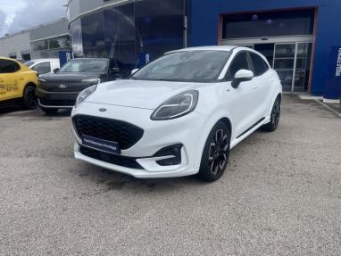 Voir le détail de l'offre de cette FORD Puma 1.0 EcoBoost 155ch S&S mHEV ST-Line X Powershift de 2022 en vente à partir de 234.17 €  / mois